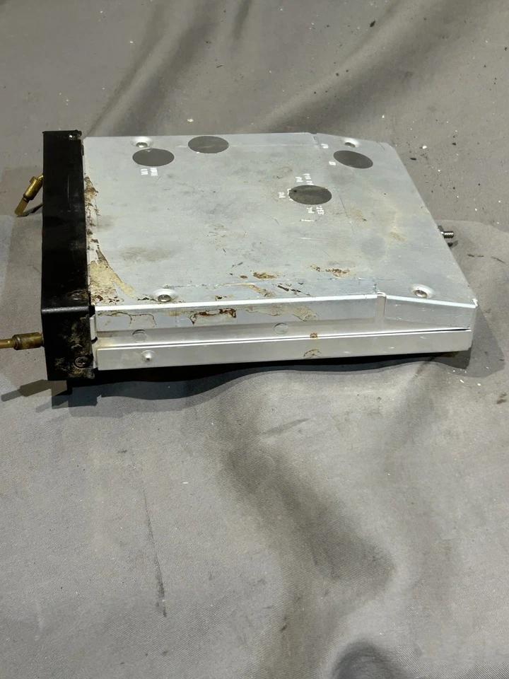 Panel de audio Garmin GMA 340 P/N 011-00401-10 (para piezas) Foto 4 de 4