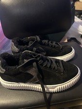 NEW VOILE BLANCHE Suede Sneakers 37 / 7