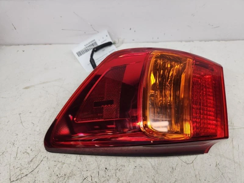 Passenger Tail Light Sedan Quarter Panel Mounted Fits 09-10 LEXUS IS250 754467 - Image 2 of 3
