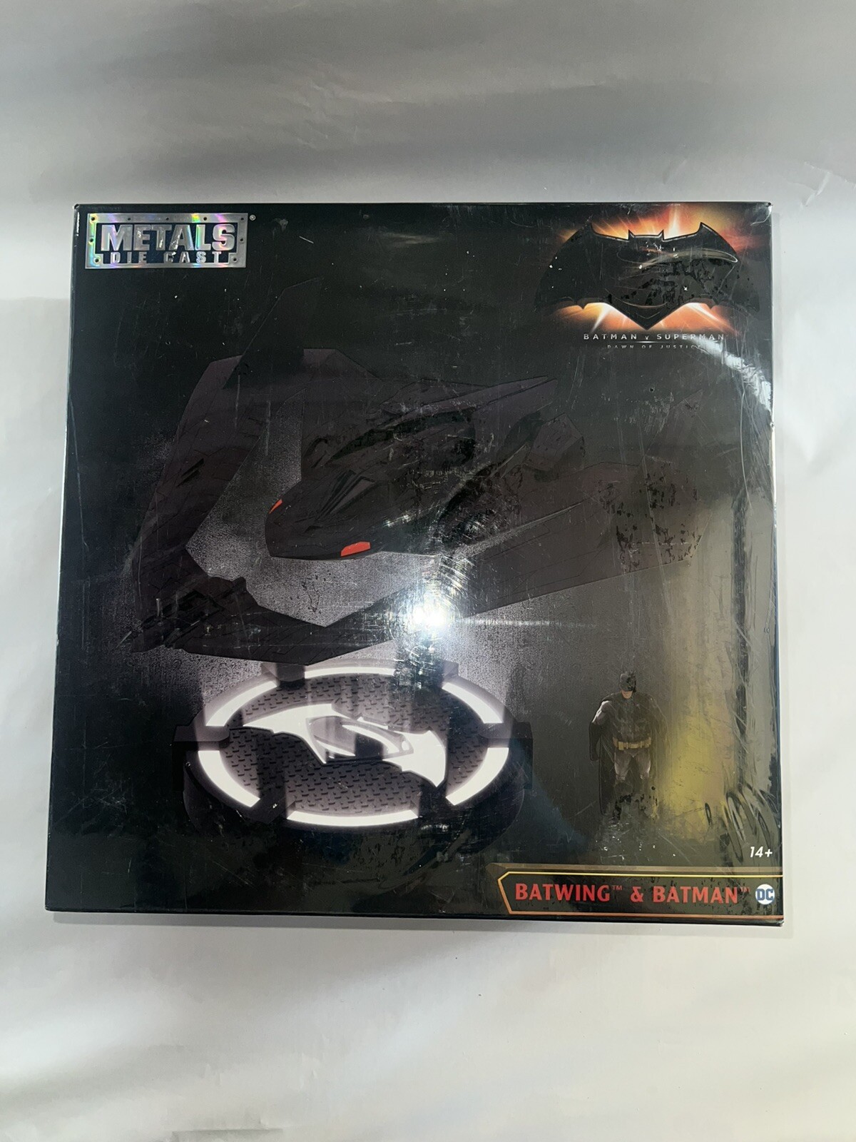 Jada METALS DIE CAST BATWING & BATMAN Batman vs Superman Dawn of Justice / NEW