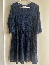 Garnet Hill Dress Size 6 Blue Bohemian Pocket Knee Length V Neck Leopard Print