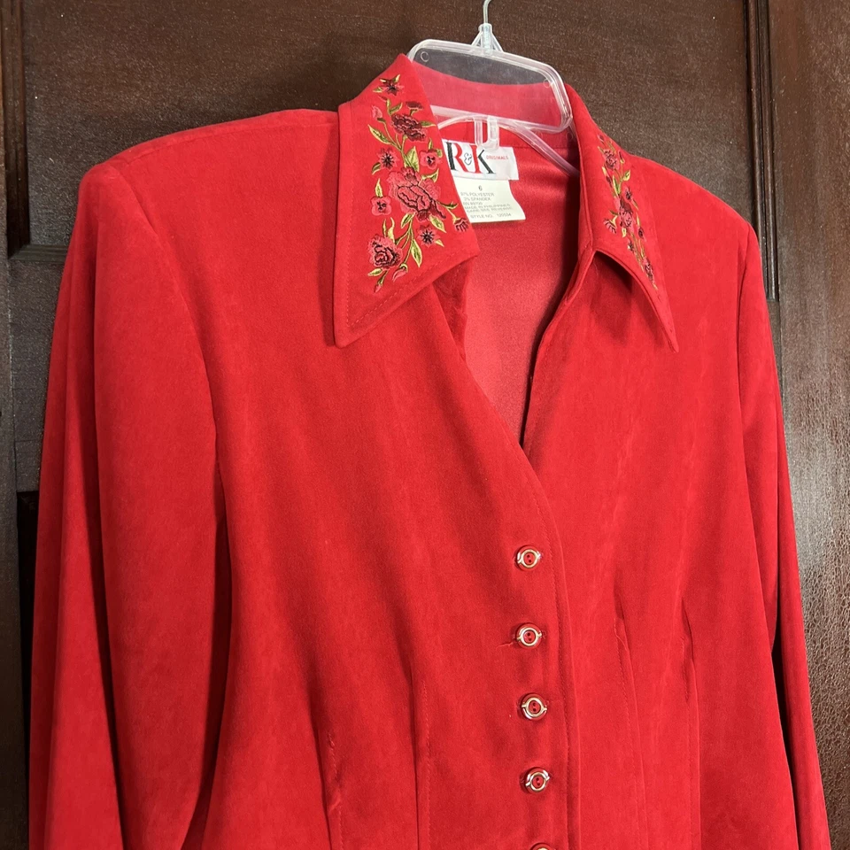 Винтажная женская футболка R&K Originals 6 с вышитым розовым воротником красная искусственная замша ретро - Изображение 3 из 4