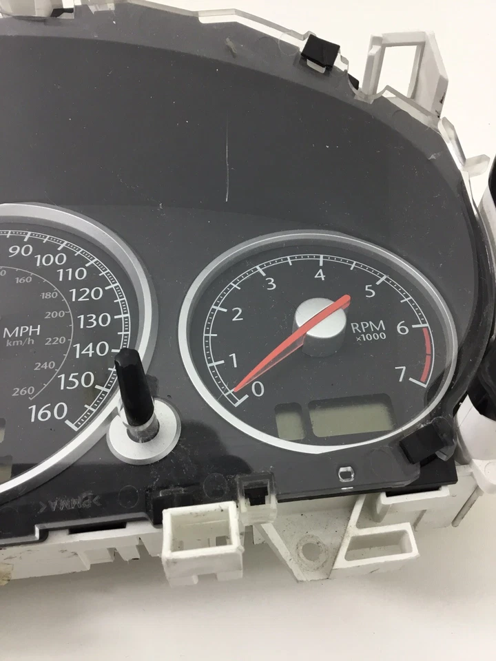 2004-2008 CHRYSLER CROSSFIRE Instrument Cluster SPEEDOMETER Tach 1935420101 OEM - Image 4 of 4