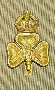 royal irish regiment cap badge