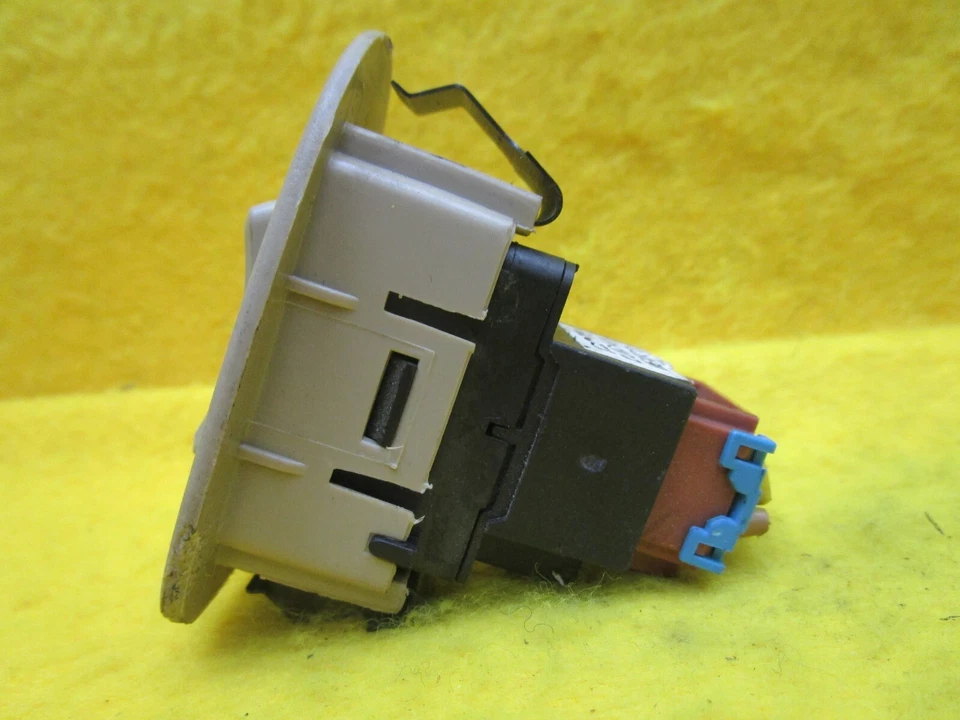 2004 - 2007 Buick Rendezvous interruptor de controle de janela lateral de passageiros PN 10339719 - Imagem 3 de 4