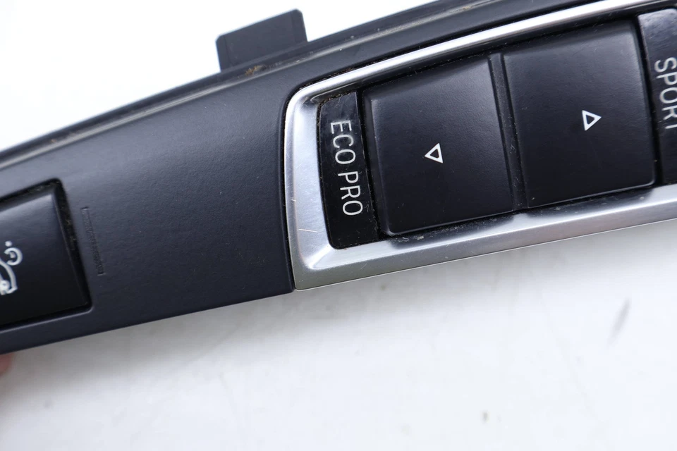 BMW 650I 2013-2019 Gran Coupé - Consola central interruptor múltiple 9240295 Foto 3 de 4