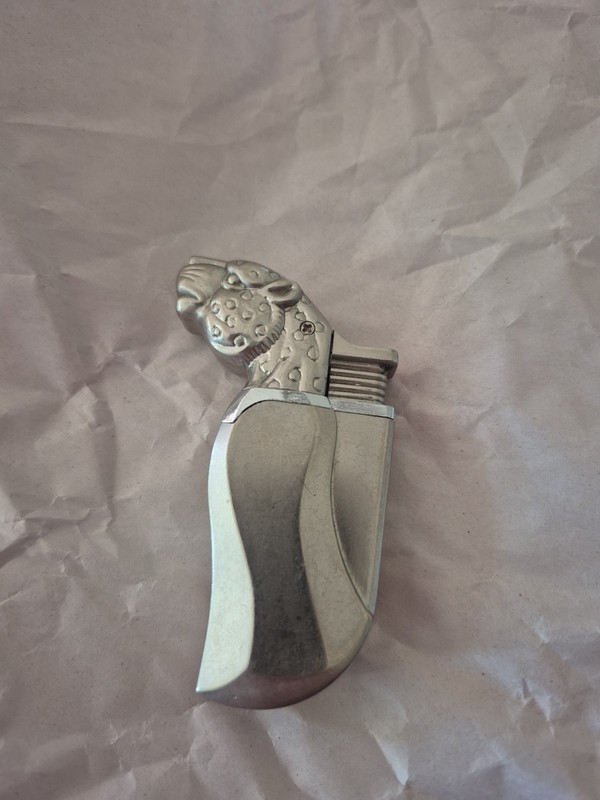 Vintage Leopard Head Butane Lighter 