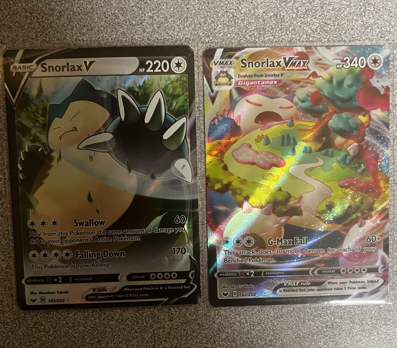 Pokemon Snorlax VMAX and V 141/202 142/202 Sword And Shield NM