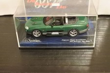 Minichamps Bond Collection DIE ANOTHER DAY Jaguar XKR Roadster 1/43 Driven BY