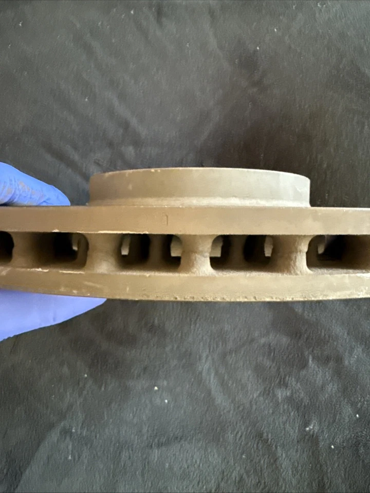 Dodge Charger Scatpack 2019 conjunto de rotores delanteros y traseros usado Foto 3 de 4