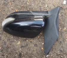 Nissan Pulsar Left Side Wing Mirror Black Five Wires 2015