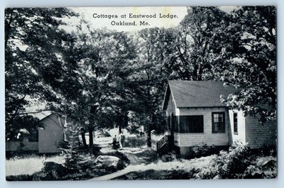 c1940 Oakland Maine ME Vintage Postcard Cottages Eastwood Lodge View Front House