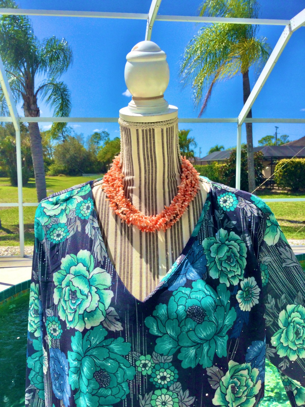 RUBY RD Gray,Blue,Green DRAMATIC Beaded/Floral Be… - image 3