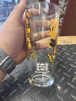 RARE* Vintage 1973 “Henry Hawk” Pepsi Collector Series Glass Cup