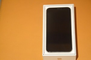 Apple iPhone XR A2105 (GSM) - 64GB - Gelb