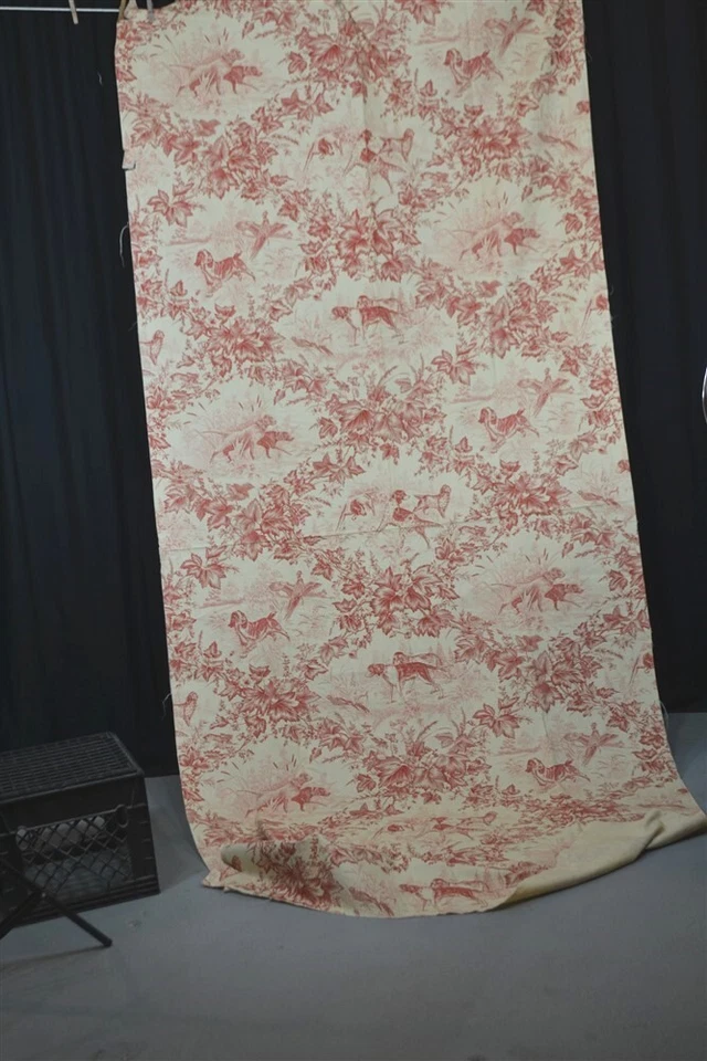 antique toile red/ivory 48x107 hunting dogs birds cotton original - Image 3 of 4