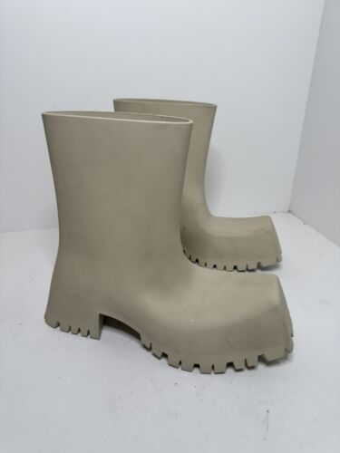 Balenciaga trooper boots - Gem Balenciaga trooper boots - Gem
