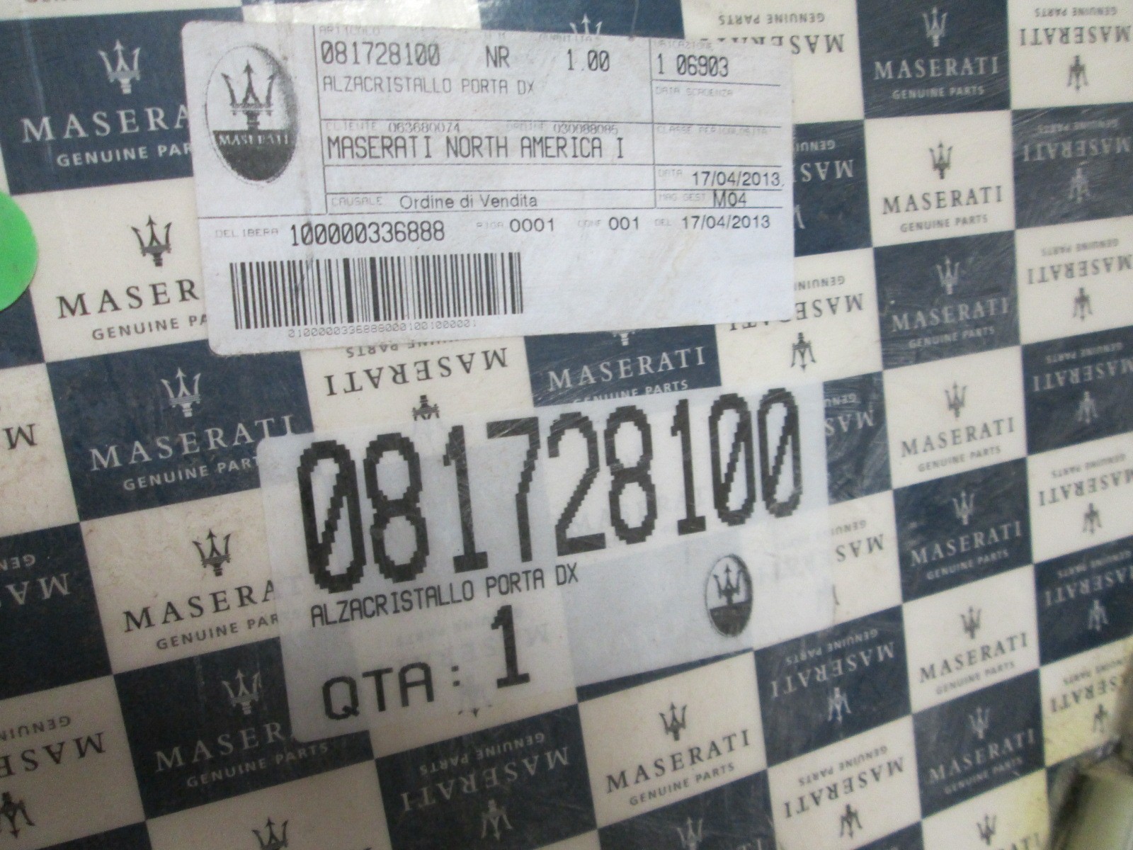 Maserati - RH Glass Lift Assy # 81728100