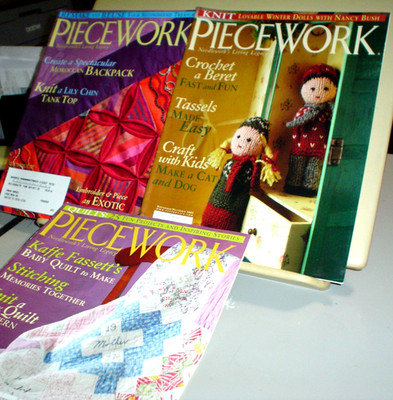PieceWork Magazine 2005 LOT OF 3 MAGAZINES Needlework Living Legacy SEWING Knit