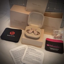 Beats x Kim Kardashian dr. dre : Fit Pro Wireless Earbuds Neutral