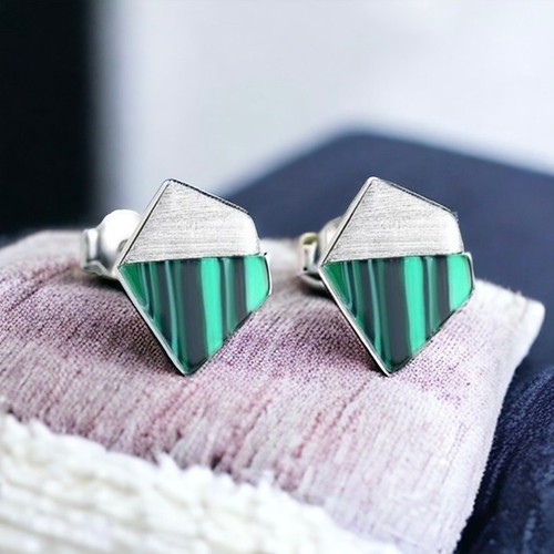 NEW brushed sterling silver and green turquoise stud earrings jewelry B16A