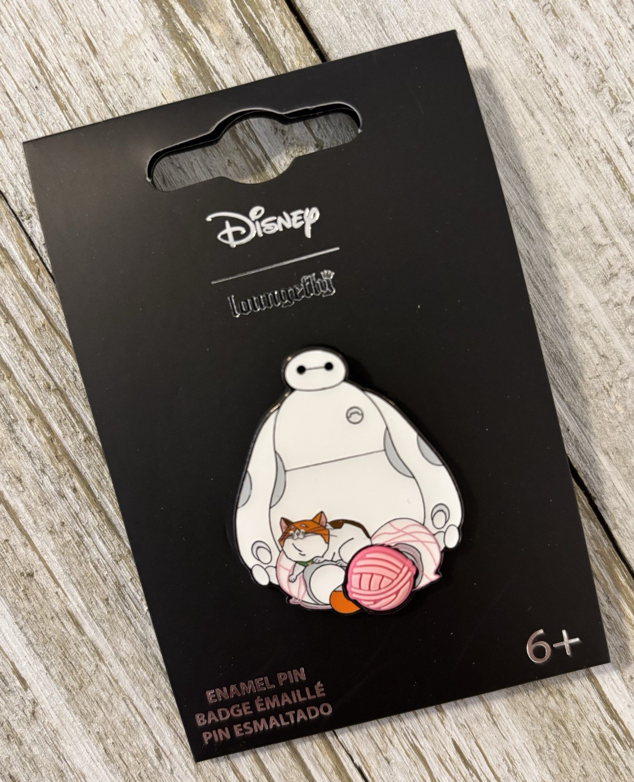 NEW ON CARD! Loungefly DIsney Big Hero 6 Baymax Kitty Yarn Metal Enamel Pin!