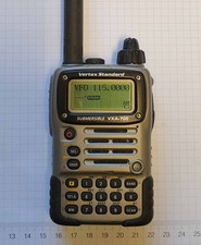 Vertex / Standard VXA-700 Pojedynczy amatorski telefon komórkowy nadaje również radio lotnicze AM