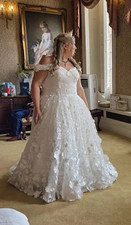 Ivory Lace & Tulle A-Line Wedding Dress, V-Neck Cap Sleeves, Train