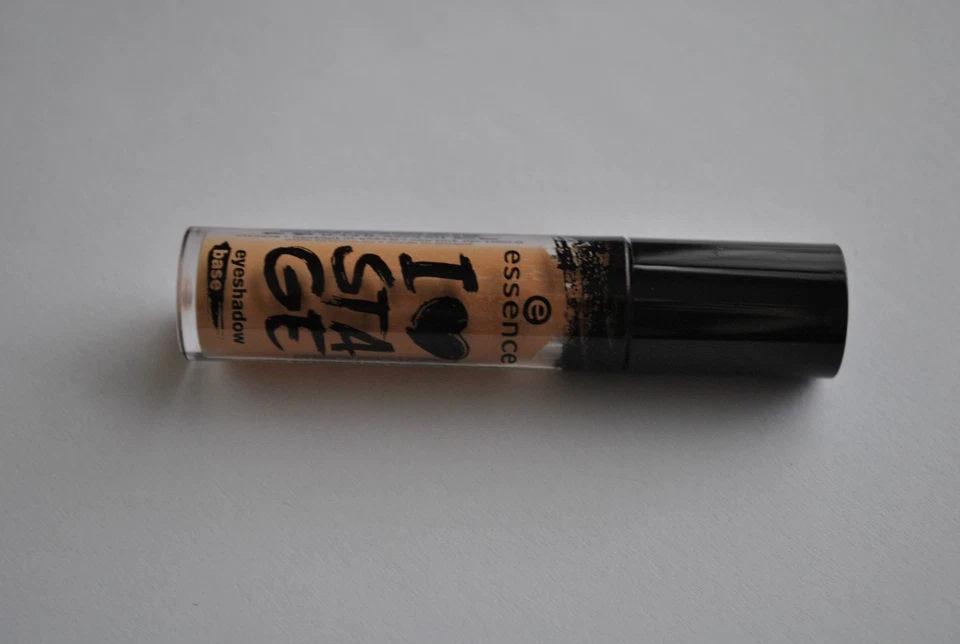 Essence I Love Stage Eyeshadow Base 0.13 fl oz (Pack of 1) - Image 4 of 4