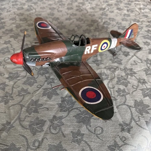 Tin Metal Model World War 2 II Supermarine Spitfire Plane RAF Fighter Aircraft