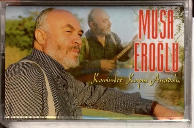 12935--Musa Eroglu Kavimler Kapisi Anadolu 1 .Baski Jelatinli