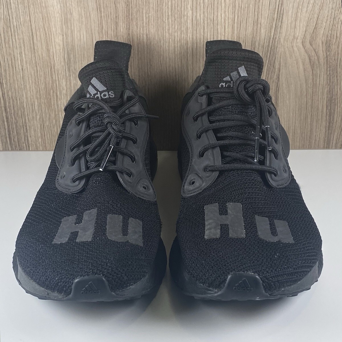 adidas Mens Solar Hu GX2485 Pharrell Williams - Core Black - Size 7.5 Amazon.com | adidas Mens Solar Hu GX2485 Pharrell Williams  main image 2