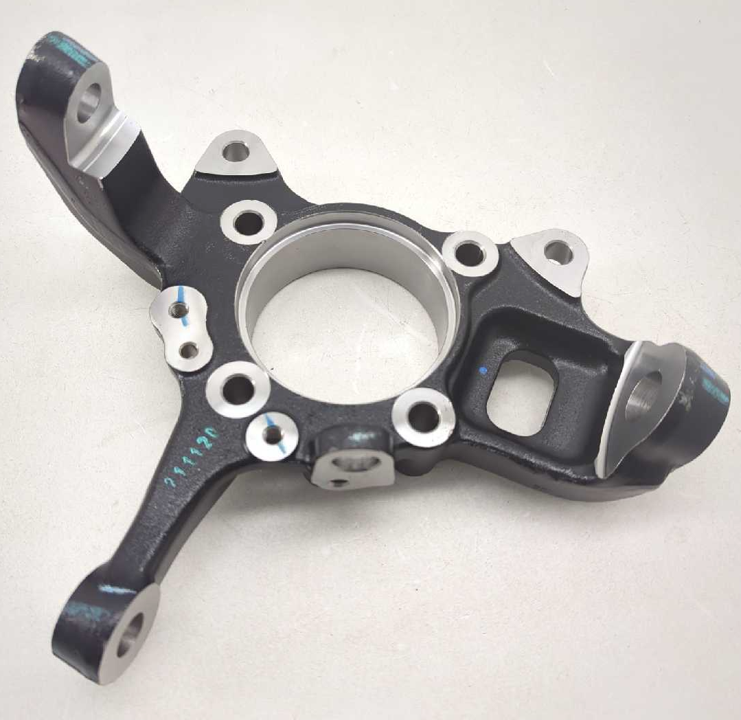 みるく New OEM Mitsubishi Spindle Knuckle Right 2007-2021 Montero