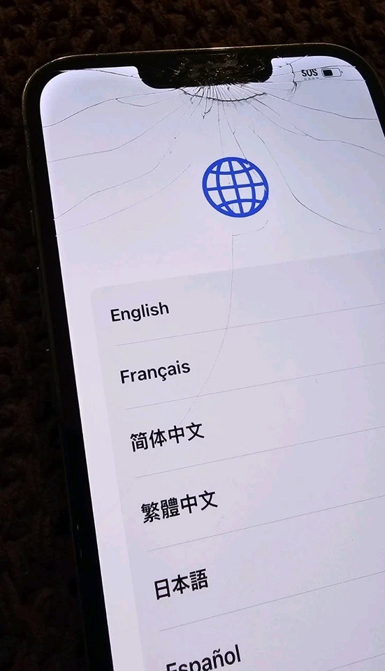 Apple iPhone 13 Pro 128GB - UNLOCKED - BLACK - **CRACKED FRONT GLASS & BACK ** - Image 3 of 4