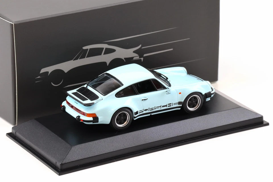 1:43 Minichamps Porsche 911 930 Turbo 50 Anni Singapore Polar Blue WAP DEALER - Immagine 2 di 3