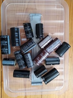 Konvolut Kondensatoren Elkos 200V 250V 15 Stück