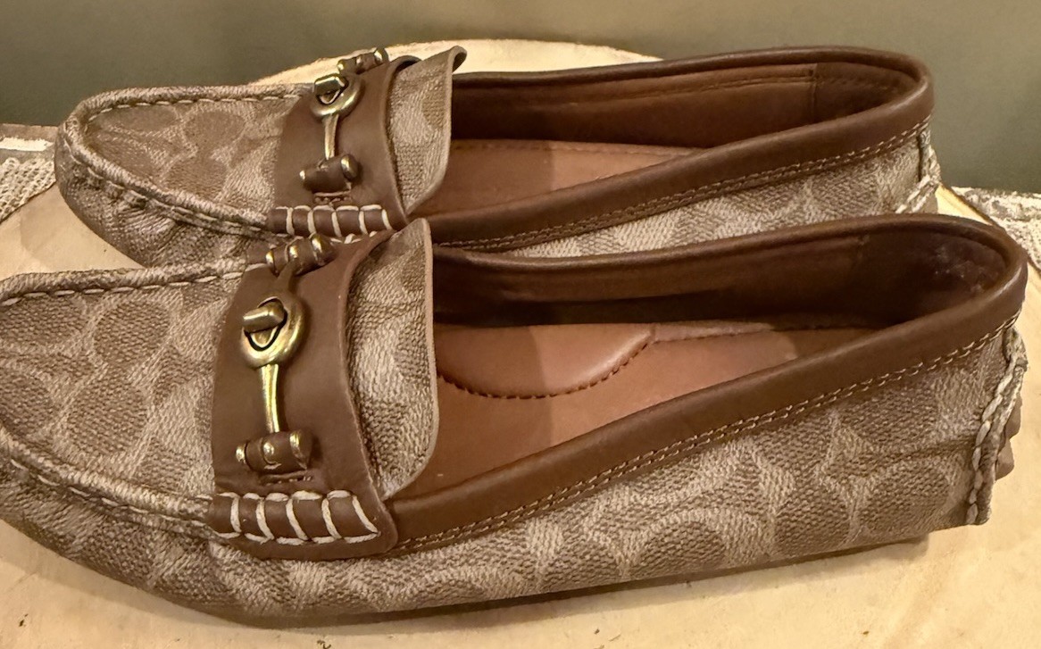 Coach Crosby Turnlock Driver Loafer Moccasin Signature Coated