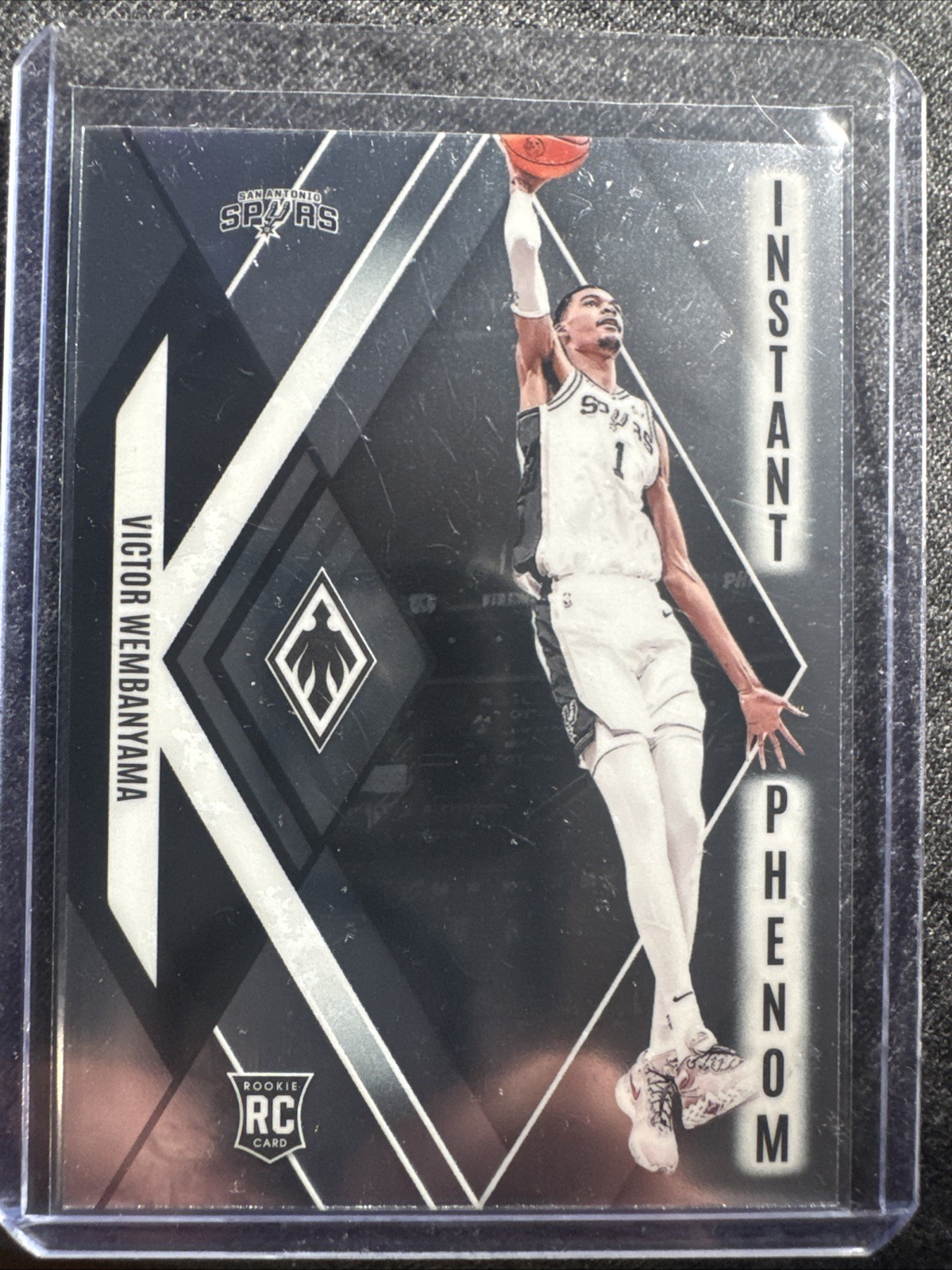 2023-24 Panini Phoenix - Instant Phenom Victor Wembanyama #13 Silver (RC)