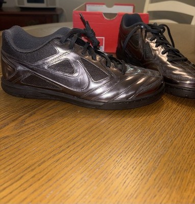 Nike Gato Men's Indoor Soccer Shoes