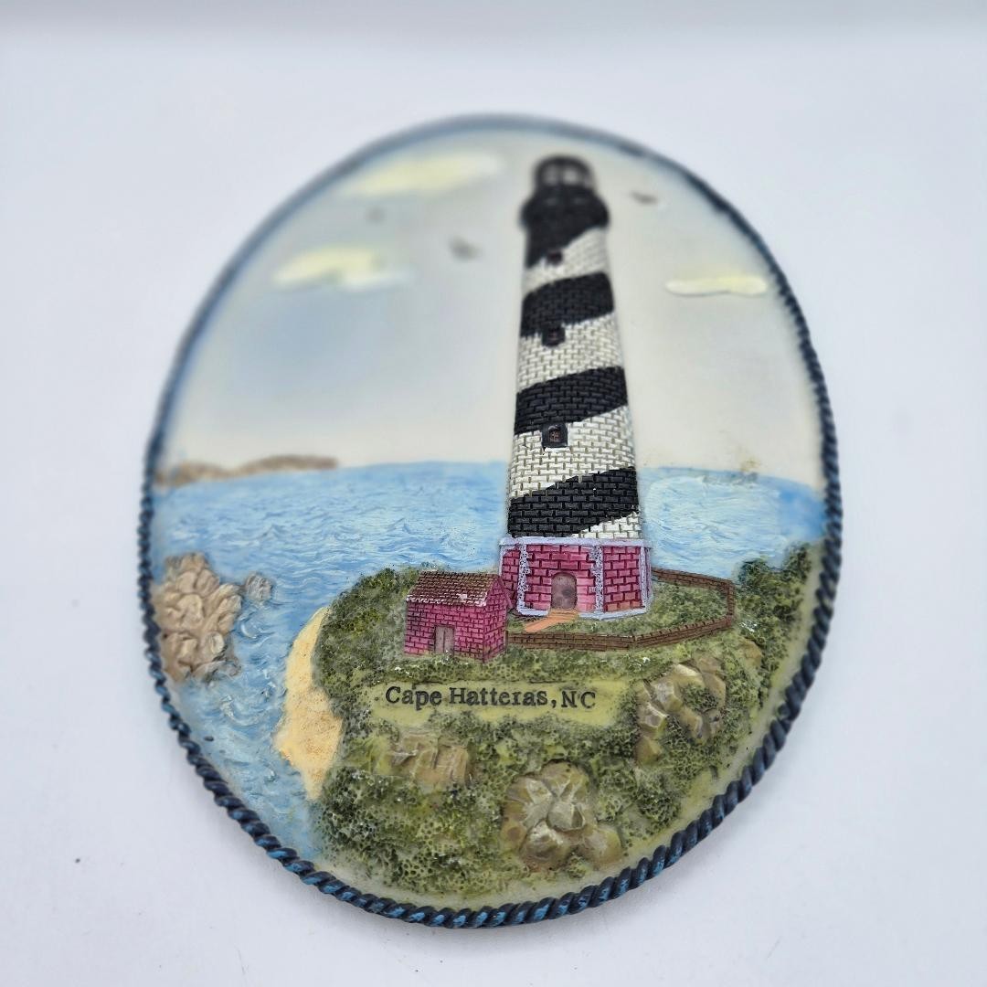 Cape Hatteras North Carolina Lighthouse Collection Handpainted 8” Wall Plaque￼
