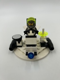 LEGO Space: Hovertron (6815)