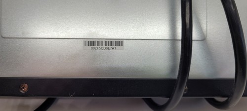 CISCO SG110-16 V03 16-Port Gigabit Ethernet Switch with Power Adapter - Picture 7 of 8