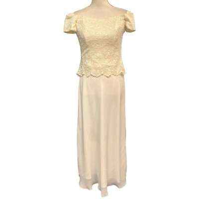 Vintage Cachet Dress 8P Ivory Floral Lace Off Shoulder Chiffon Layered Wedding