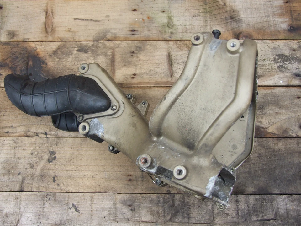 Ducati ST2 ST4 headlight head lamp front light holder frame mount shell bucket - Image 3 of 4