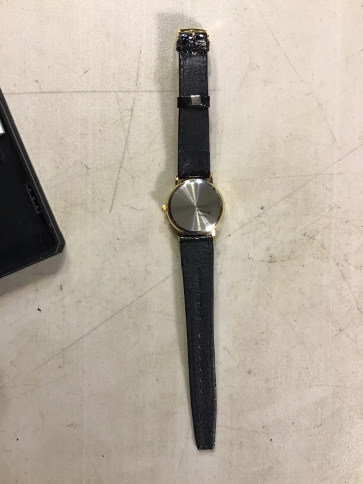 Reloj de pulsera vintage Peabody, Orlando Hotel cuero nuevo, necesita batería: Lendl Foto 4 de 4