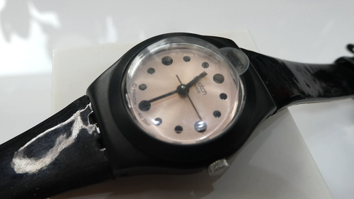 A Superb 2007 Swatch 25mm Quartz Watch YSB1000 SHADING BOW Exc Cond Working - Video 1 of 1