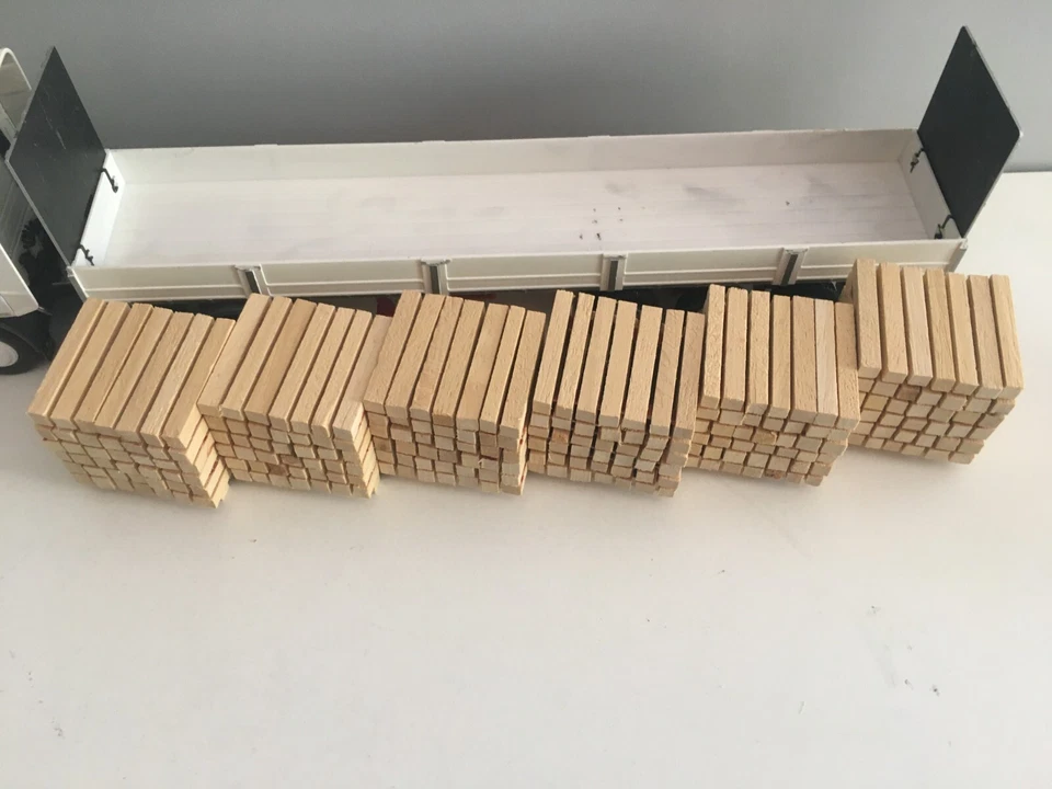 CARGA DE MADERA PARA CAMIONES REF 5A ESCALA 1/43- 1/50 CAMIÓN NO INCLUIDO - Imagen 4 de 4