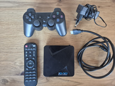 Kinhank X2 Pro Konsole TV Box Media Streamer HDMI schwarz mit Fernbedienung KODI