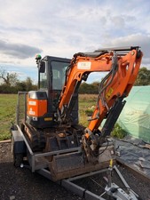 Develon DX 27 Z-7 Excavator / Digger year 2026 (ONLY 100 HOURS)