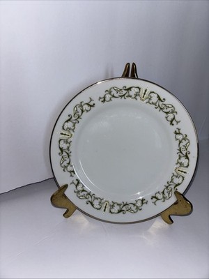 LOT OF 12 Fine China Japan Bell Flower 2999 Bread & Butter Plates 6.25 